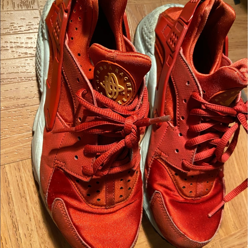 red/orange huaraches
